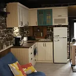 The Lion's Къща за гости 4*