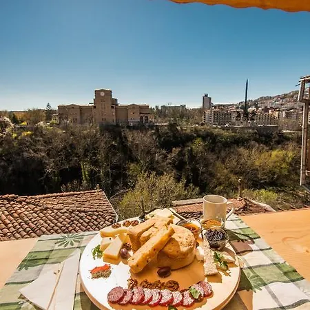 Guest house The Lion's 4*