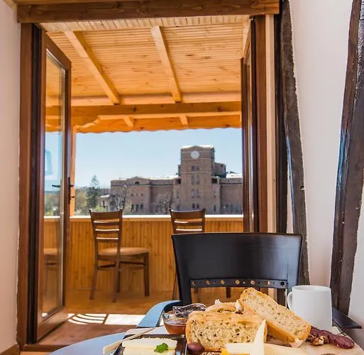 The Lion's 4* Veliko Tarnovo