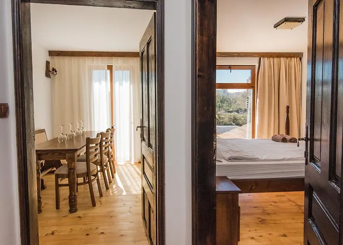 Guest house The Lion's