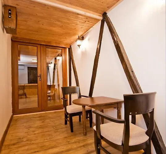 Guest house The Lion's